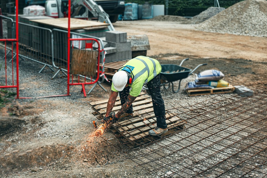 Top 10 Building Merchants Ecommerce Websites