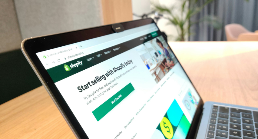 The Pros and Cons of Shopify in 2026